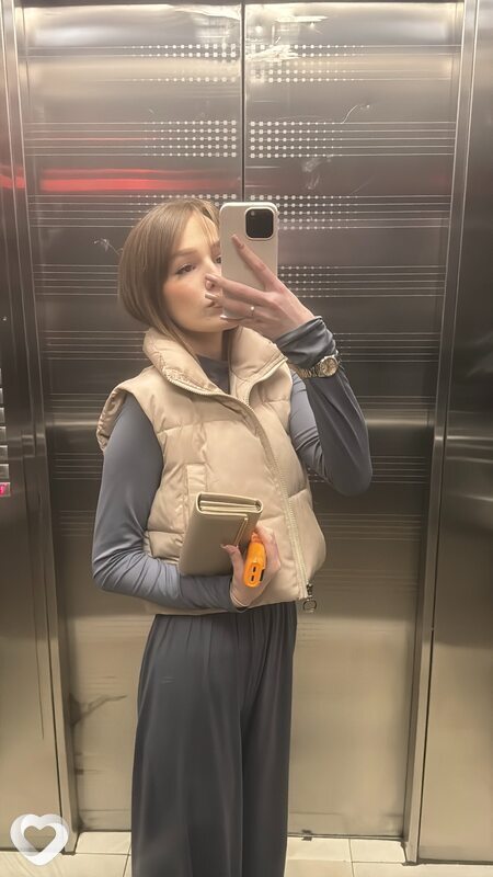 Александра, 22, Москве — анкета №2475038