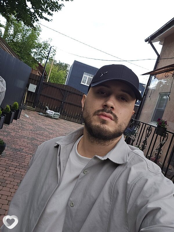 Максим, 28, Москве — анкета №2474939