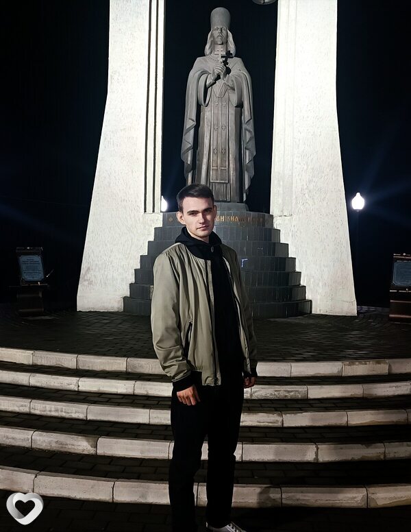 Дима, 25, Белове — анкета №2474944