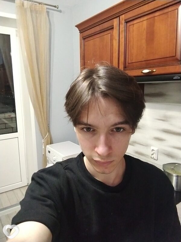Кирилл, 21, Архангельске — анкета №2475144