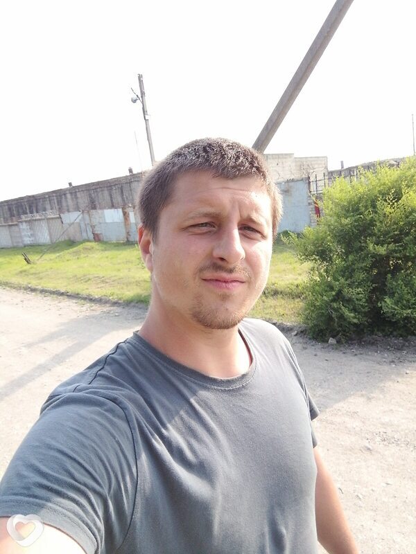 Валентин, 27, Москве — анкета №2475698