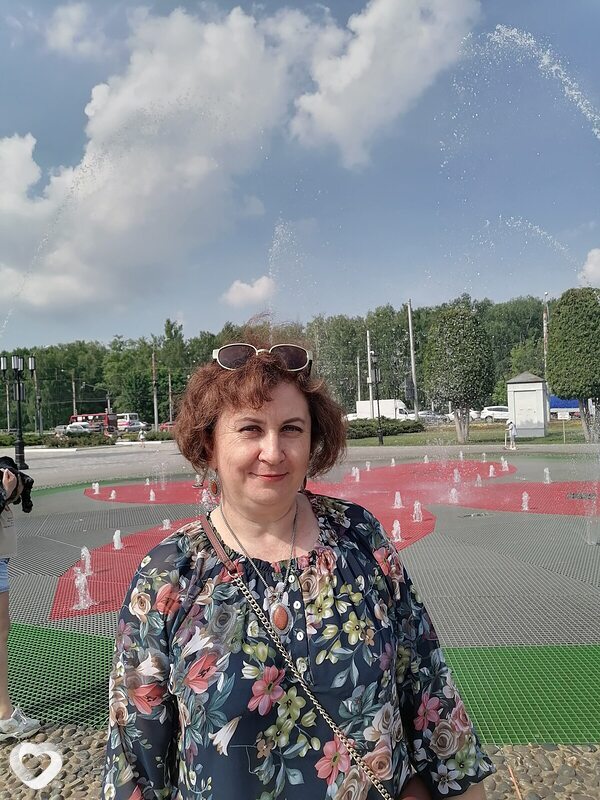 Людмила, 54, Бийске — анкета №2476083