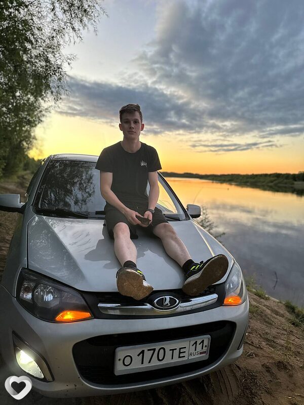 Руслан, 20, Сосновом Боре — анкета №2476876