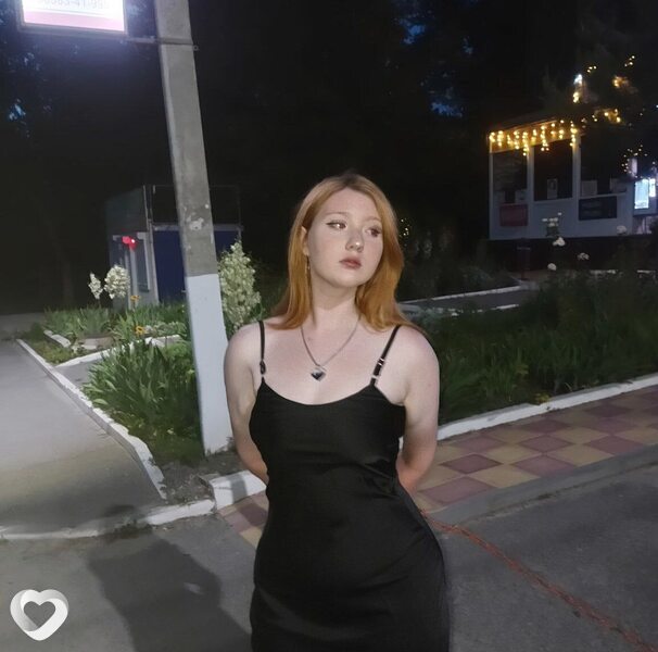 Эвелина, 21, Москве — анкета №2475990