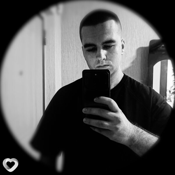 Артём, 24, Новосибирске — анкета №2476788