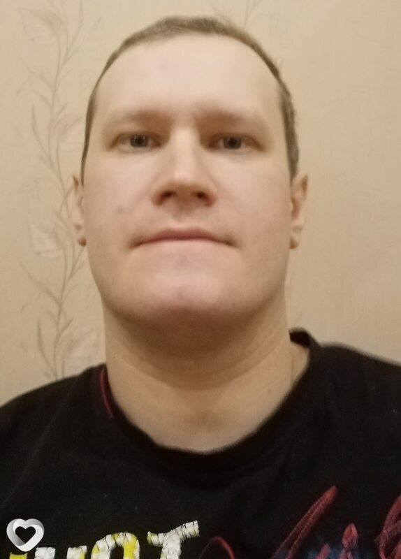 Денис, 36, Дятькове — анкета №2477335