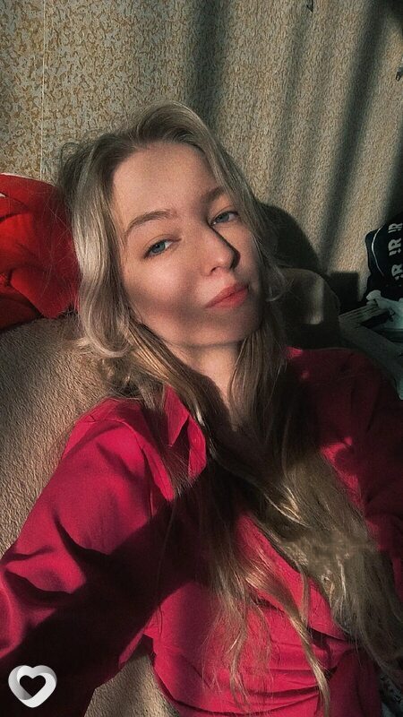Полина, 22, Смоленске — анкета №2477601
