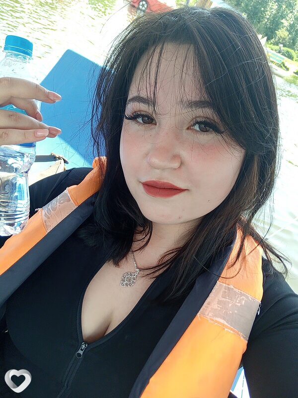 Алина, 21, Казани — анкета №2477568