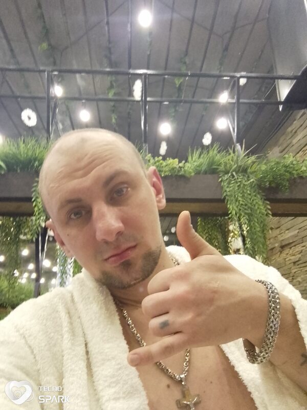Роман, 25, Таганроге — анкета №2478084