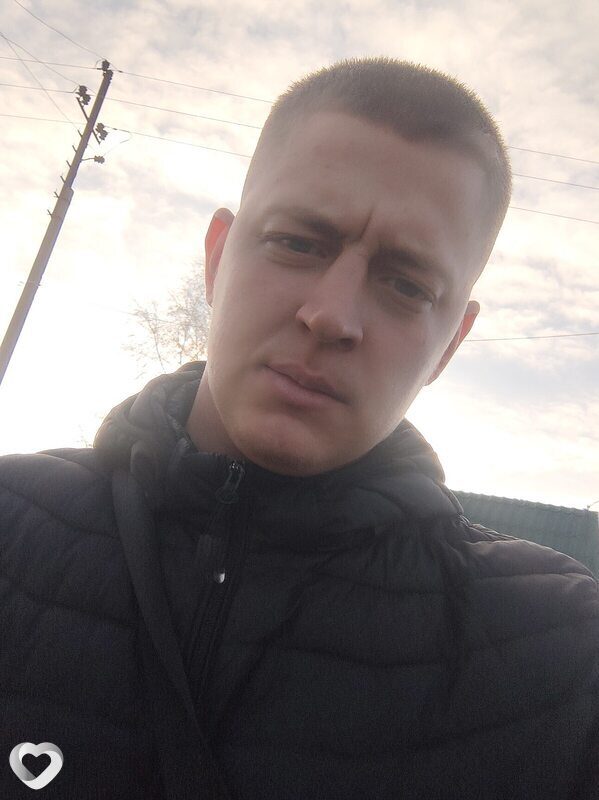 Влад, 23, Новосибирске — анкета №2478038