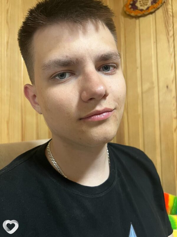 Матвей, 20, Новосибирске — анкета №2478532