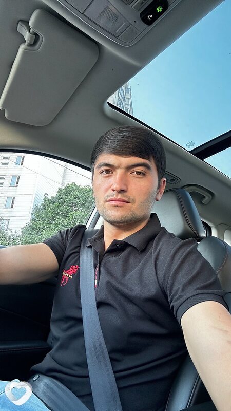 Макс, Москва