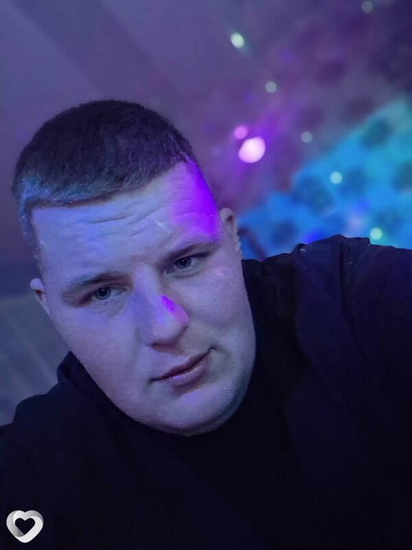 Мишка, 29, Комсомольске-на-Амуре — анкета №2478558