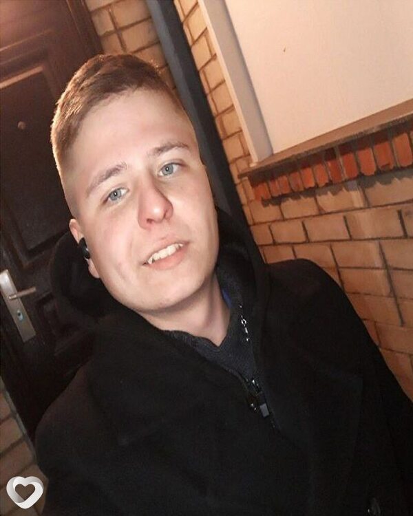 Дмитрий, 28, Белгороде — анкета №2478683