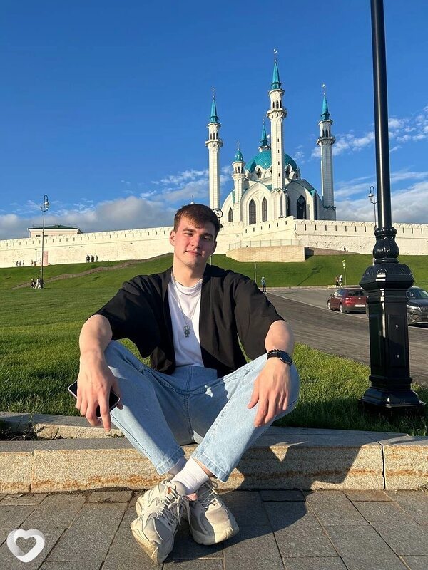 Анатолий, 24, Миассе — анкета №2479110