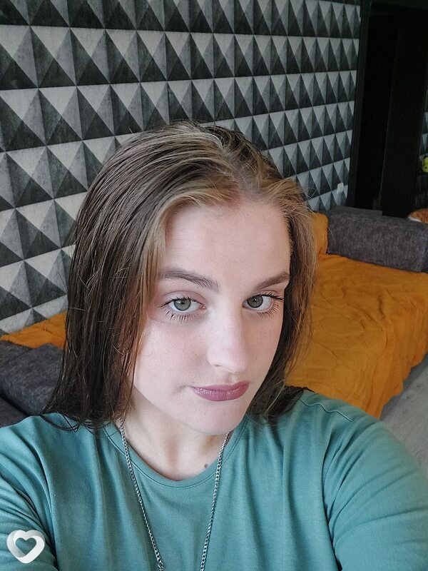 Полина, 19, Красноярске — анкета №2479263