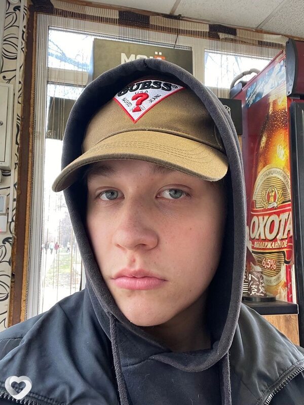 Арсений, 20, Челябинске — анкета №2479303
