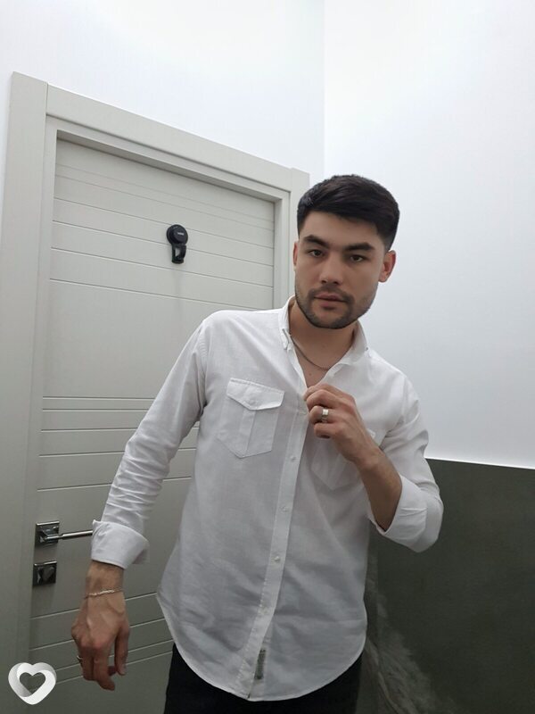 Емин, 24, Минске — анкета №2479451