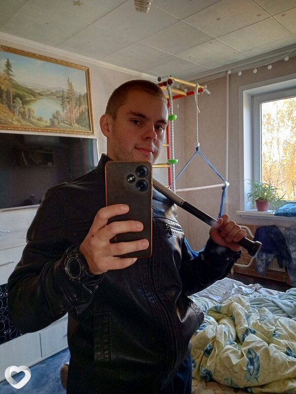 Александр, 20, Мценске — анкета №2479895