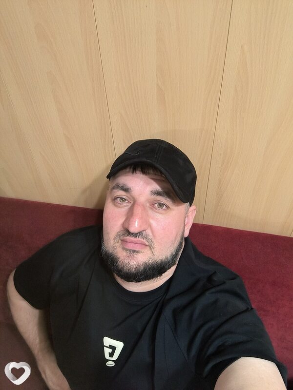 Гаджи, 33, Томске — анкета №2479847