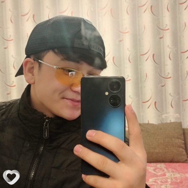 Бунёд, 20, Сургуте — анкета №2480170