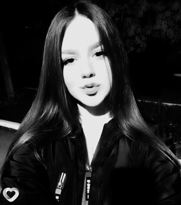 Илона, 19, Москве — анкета №2480336