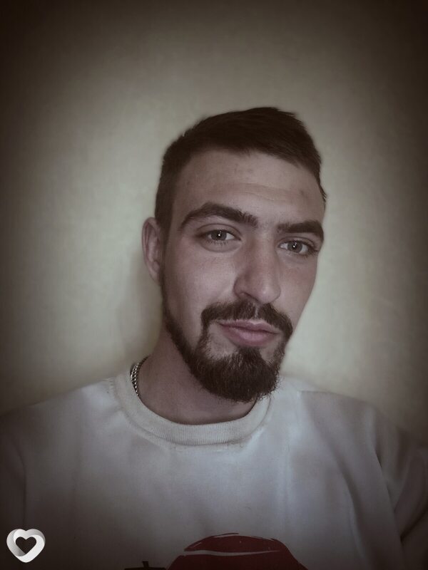 Алексей, 23, Ровеньках — анкета №2480457