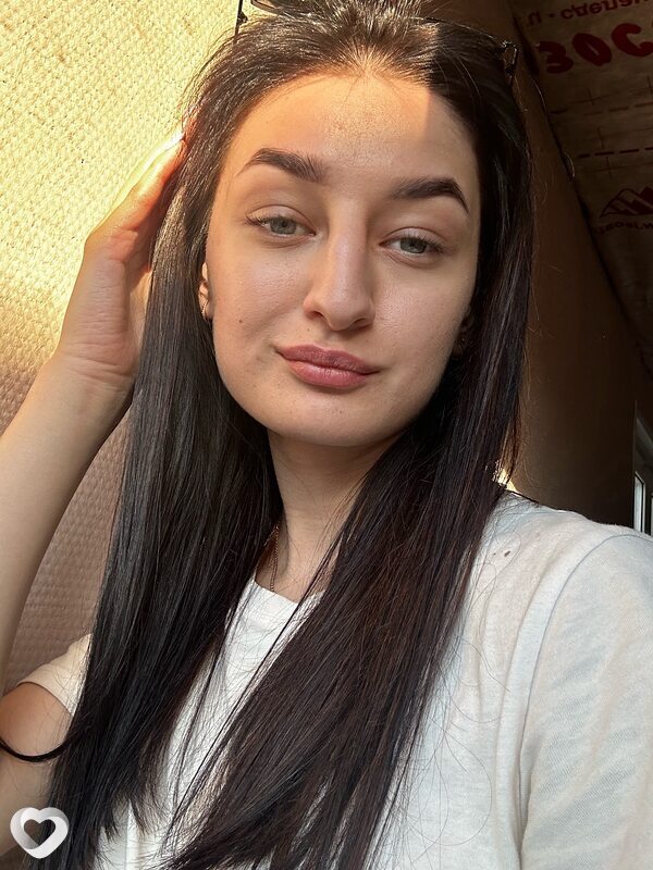 Милена, 21, Москве — анкета №2480933