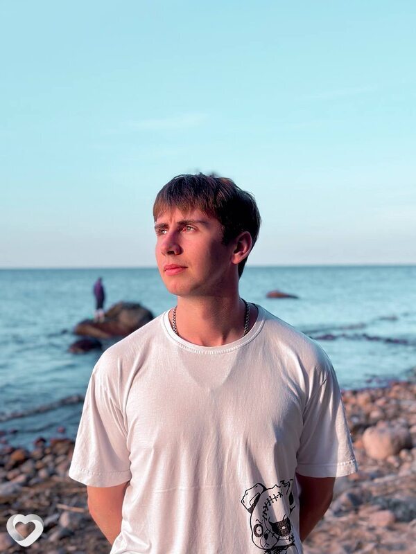 Андрей, 20, Санкт-Петербурге — анкета №2480980