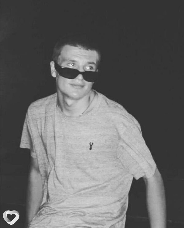 Матвей, 19, Гомеле — анкета №2481180
