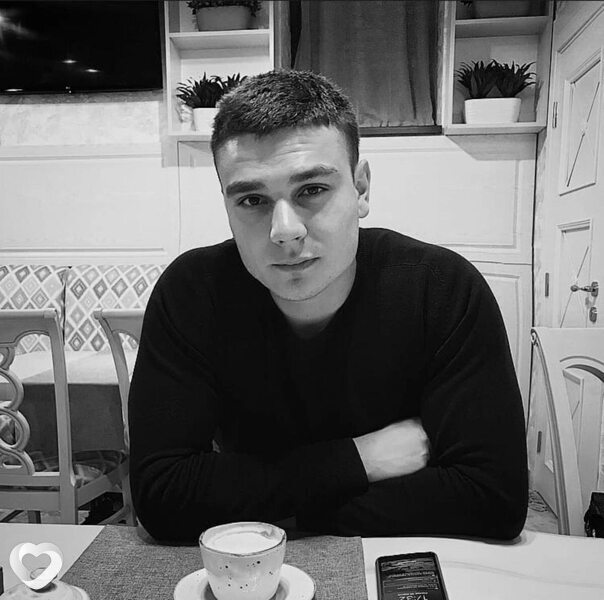 Алек, 25, Варшава — анкета №2482243