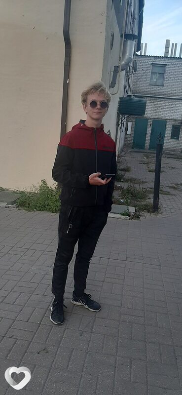 Николай, 22, Новом Осколе — анкета №2482765