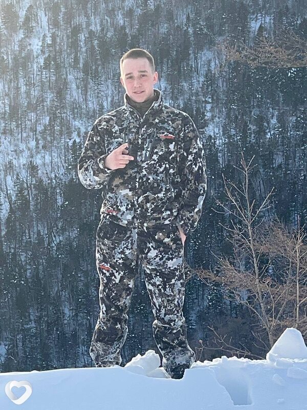 Антон, 22, Владивостоке — анкета №2483438