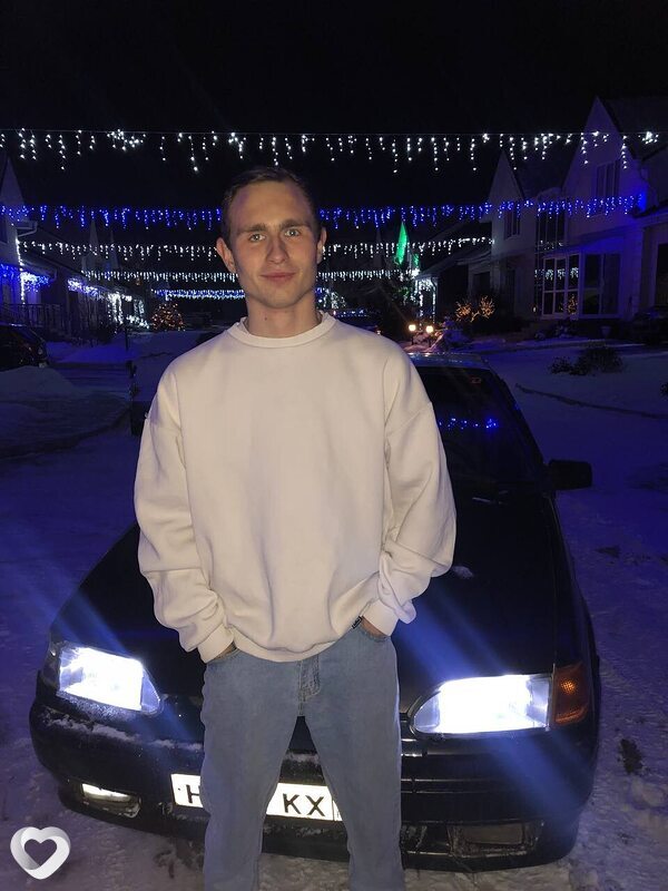 Виталя, 21, Абакане — анкета №2483767