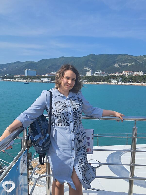 Виолетта, 22, Апшеронске — анкета №2483777