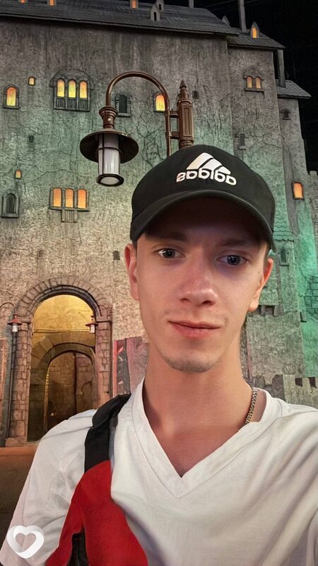 Глеб, 24, Москве — анкета №2484319