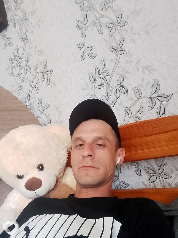 Павел, 35, Днепр — анкета №2484375