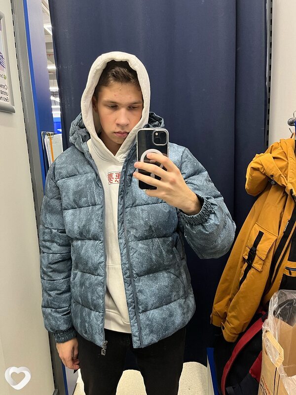 Кирилл, 21, Иркутске — анкета №2484829