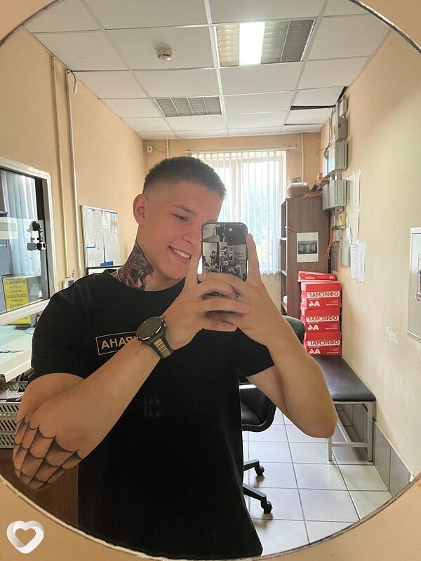 Алексей, 20, Москве — анкета №2485329