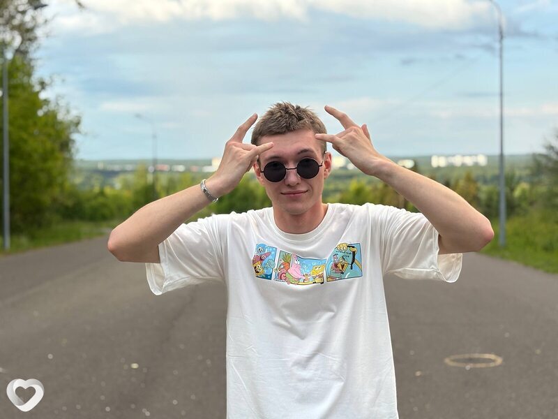 Серый, 22, Кирове — анкета №2485386