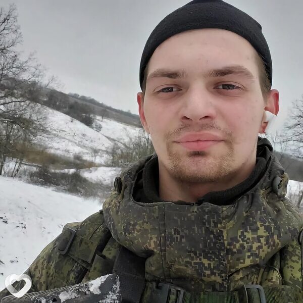 Артём, 22, Луганске — анкета №2485451