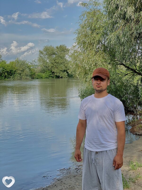 Asadbek, 21, Темрюке — анкета №2485915