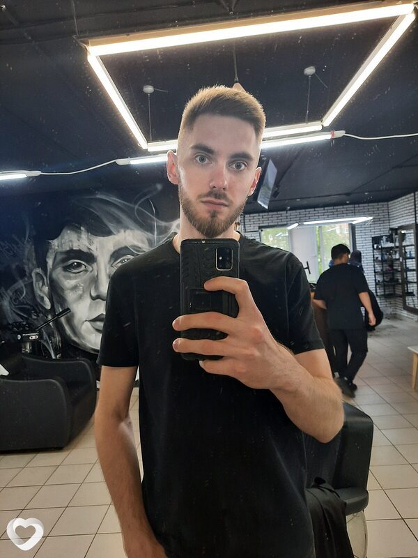 Дмитрий, 23, Оренбурге — анкета №2487101