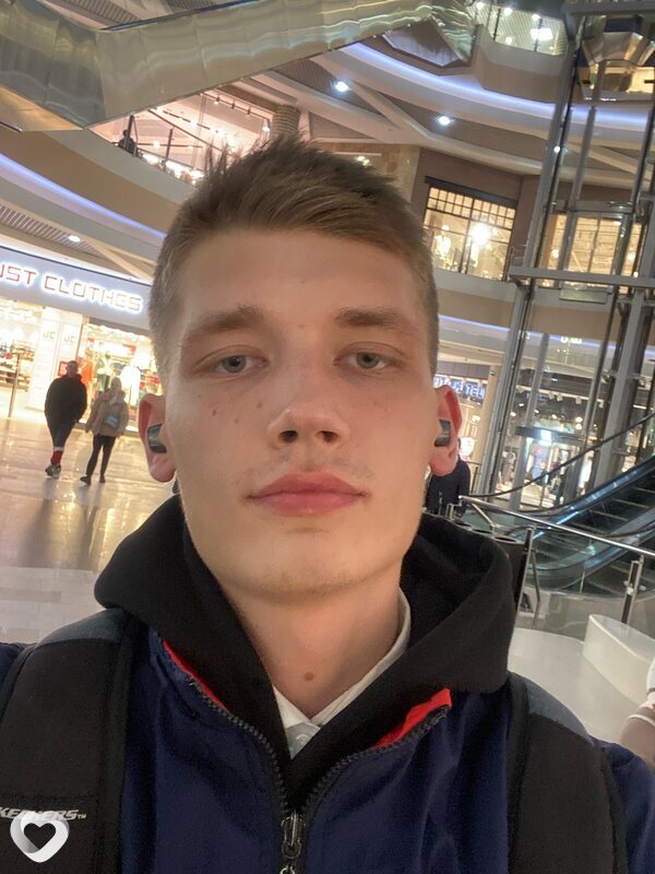 Владислав, 21, Нижнем Новгороде — анкета №2487352