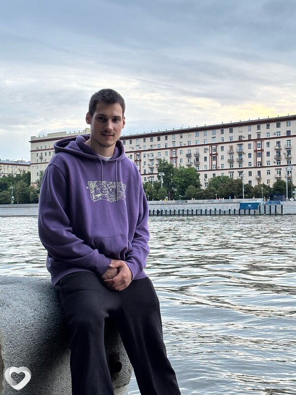 Кирилл, 24, Москве — анкета №2487975