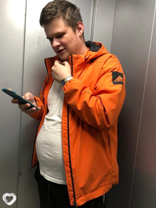 Александр, 23, Красноярске — анкета №2488598