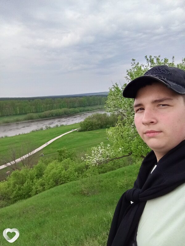 Артур, 19, Липецке — анкета №2488679