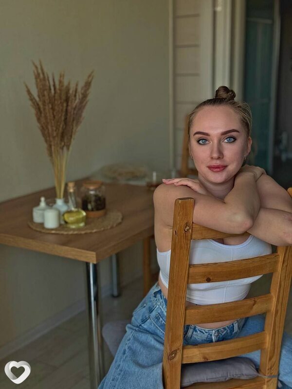 Anastasia, 23, Перми — анкета №2489182