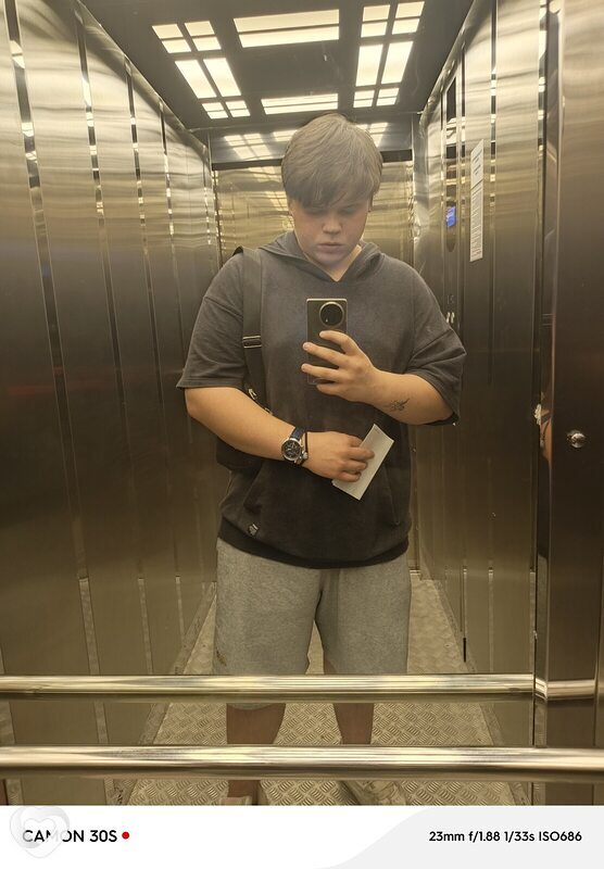 Илья, 25, Омске — анкета №2488971