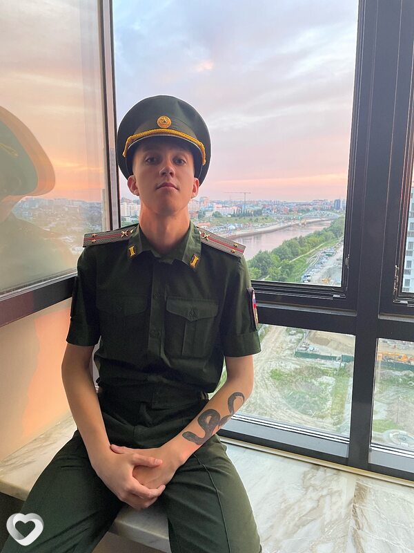 Константин, 21, Тюмени — анкета №2488992